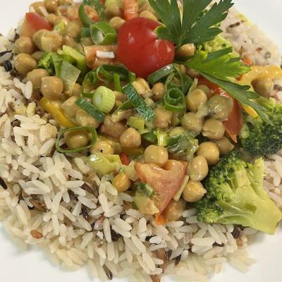 Veganes Curry Gross
